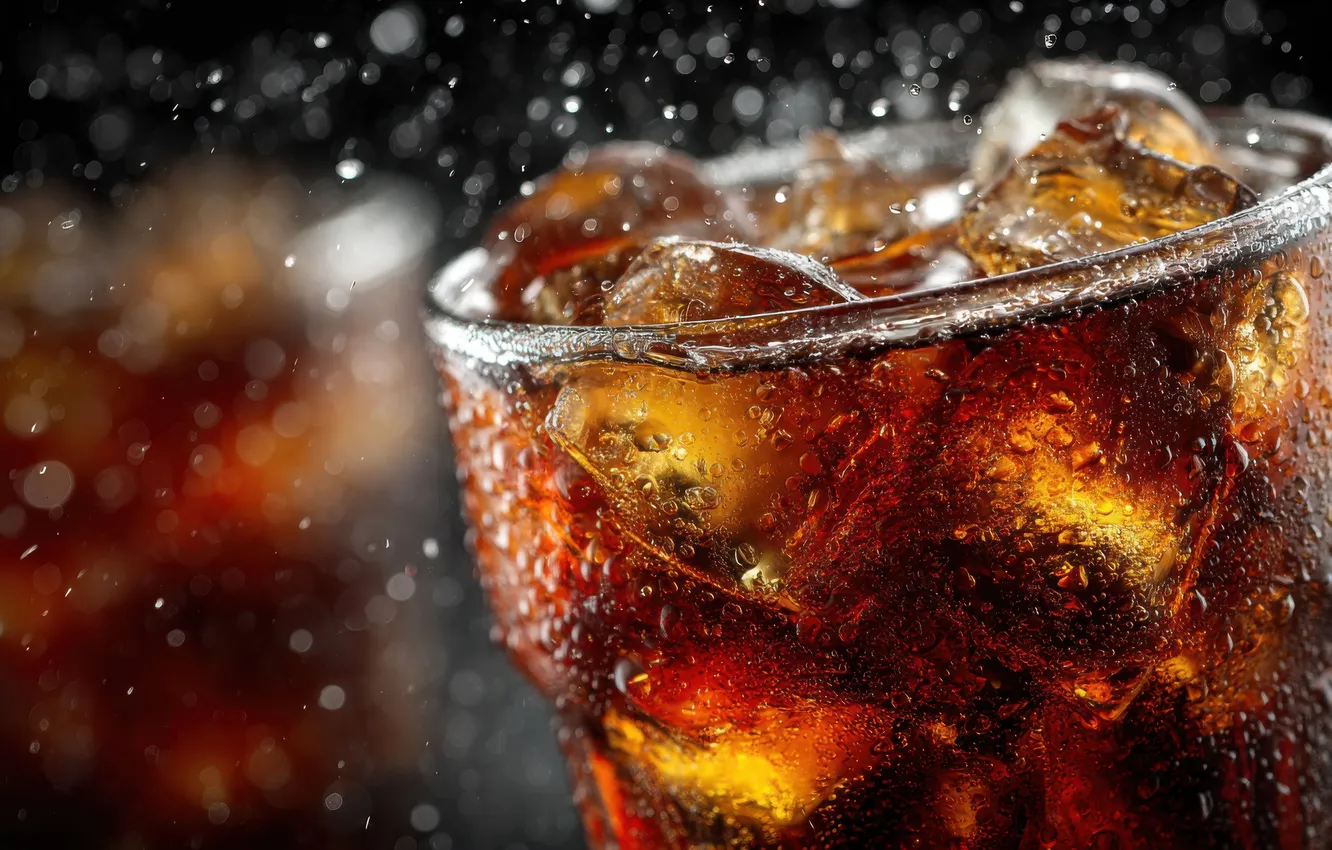 Photo wallpaper glass, macro, glass, glass, cocktail, drink, bokeh, ice cubes