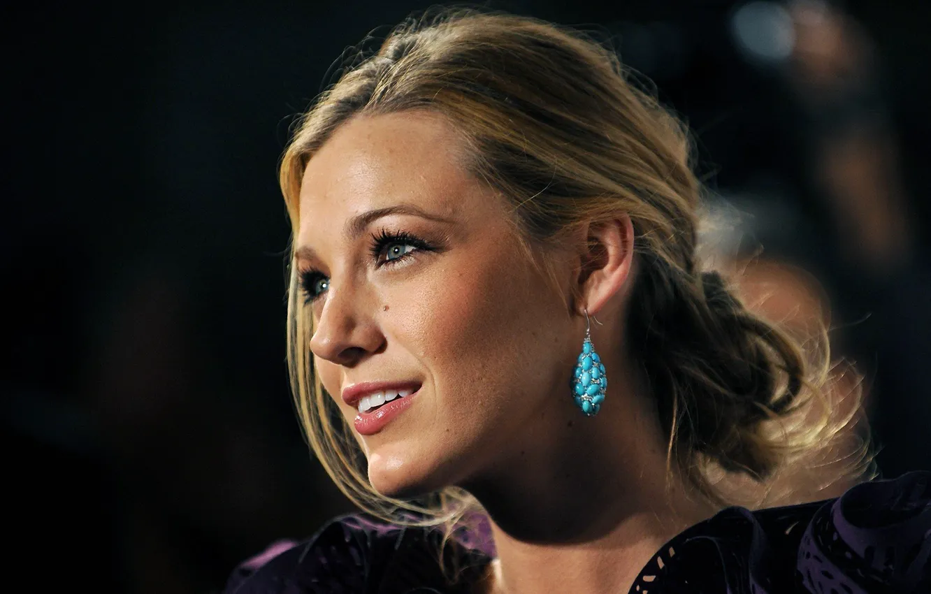 Photo wallpaper face, earrings, actress, model, Blake Lively, Blake Lively