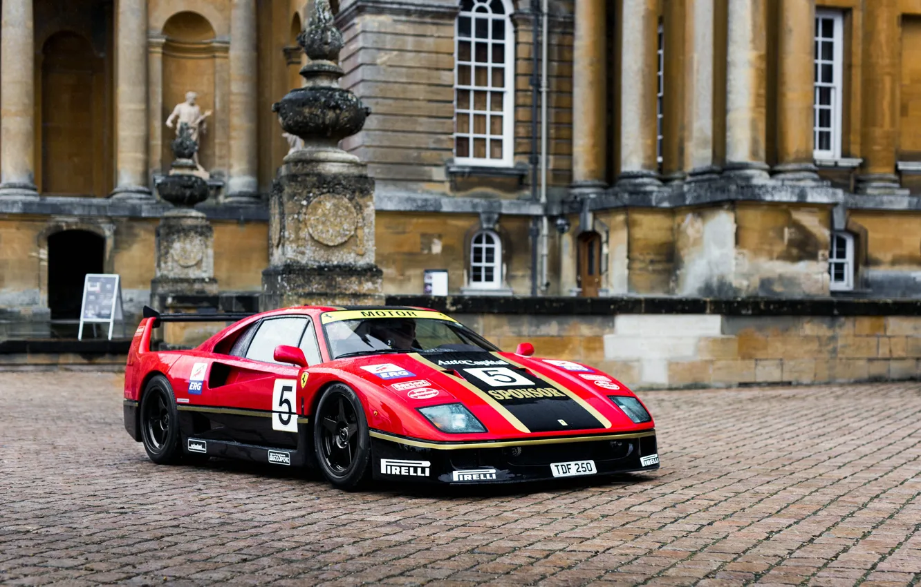 Photo wallpaper Red, Ferrari, The building, Ferrari, Red, F40, Racing, Racing car