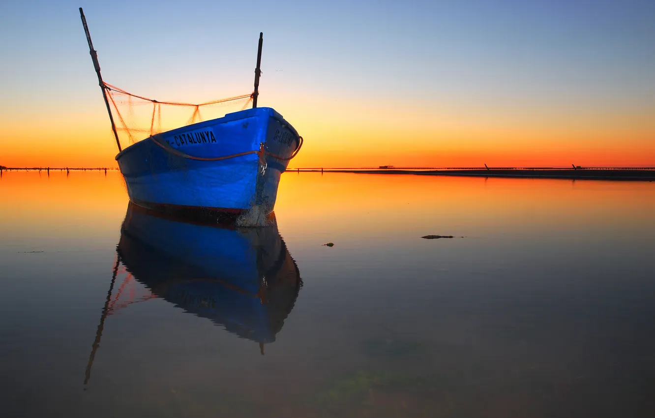 Photo wallpaper sea, the sky, sunset, network, boat, glow