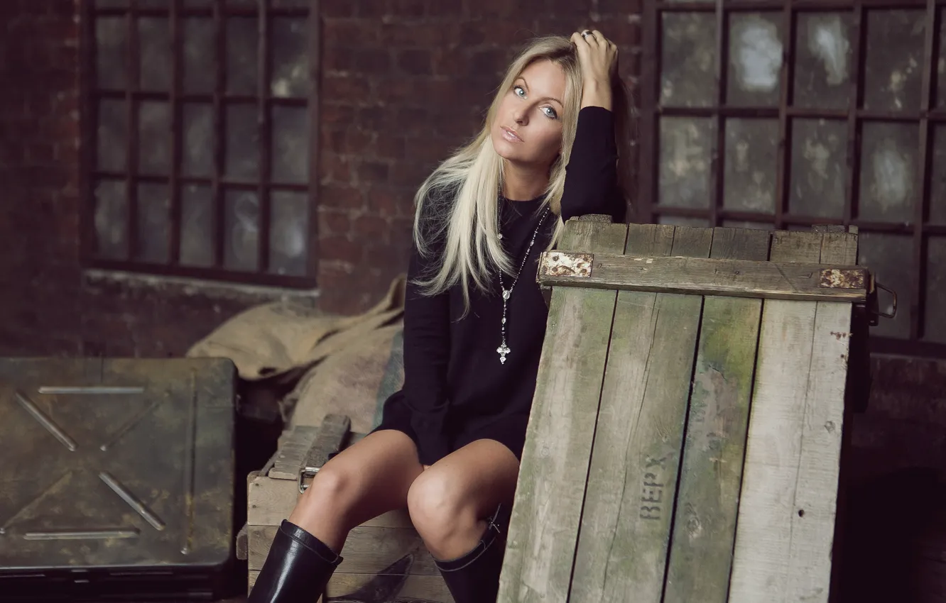 Photo wallpaper look, girl, TV presenter, Masha Ursul, Russia2