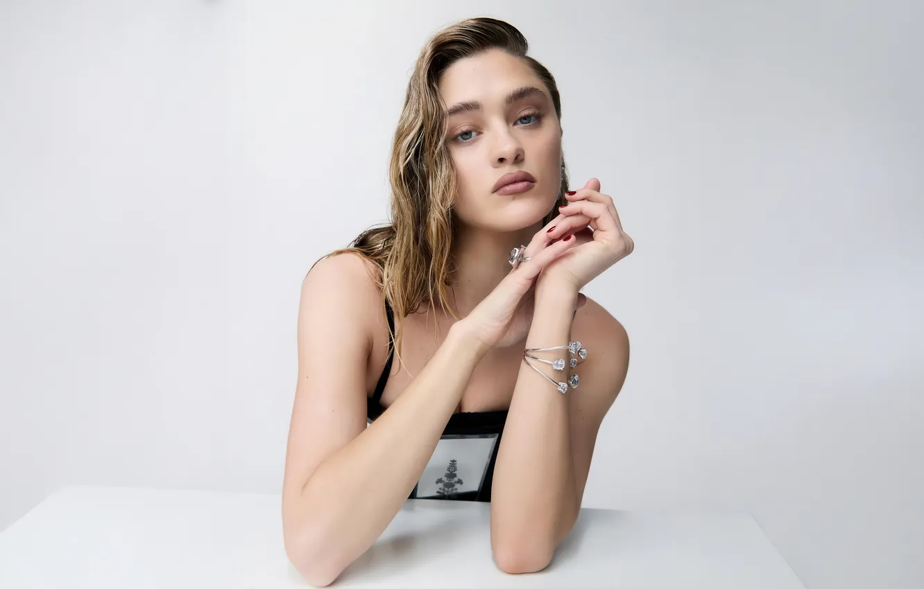 Photo wallpaper look, pose, makeup, actress, Lizzy Greene, Lizzie Green