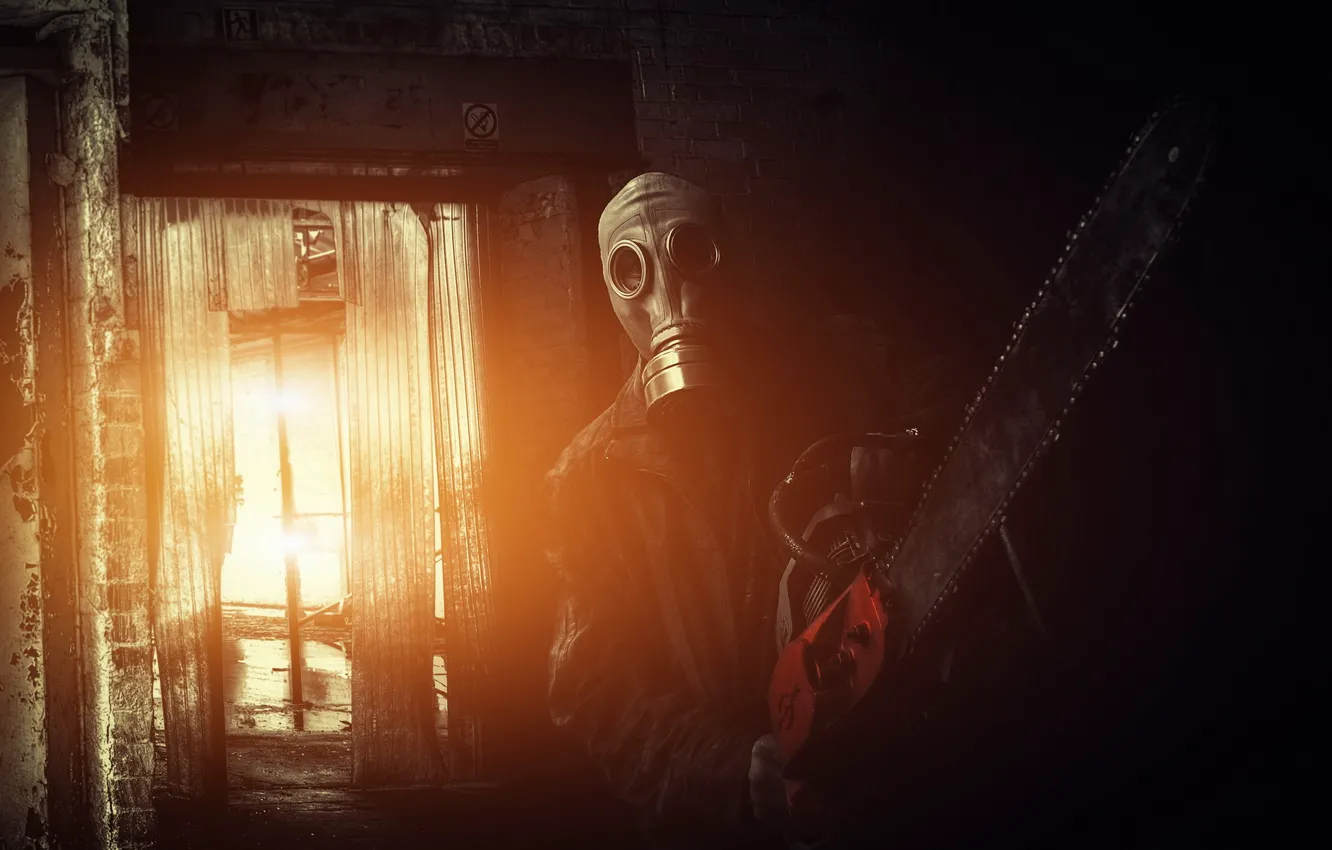 Photo wallpaper people, the situation, gas mask, chainsaw