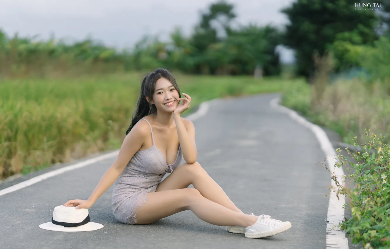 Photo wallpaper look, pose, model, sneakers, portrait, hat, makeup, figure