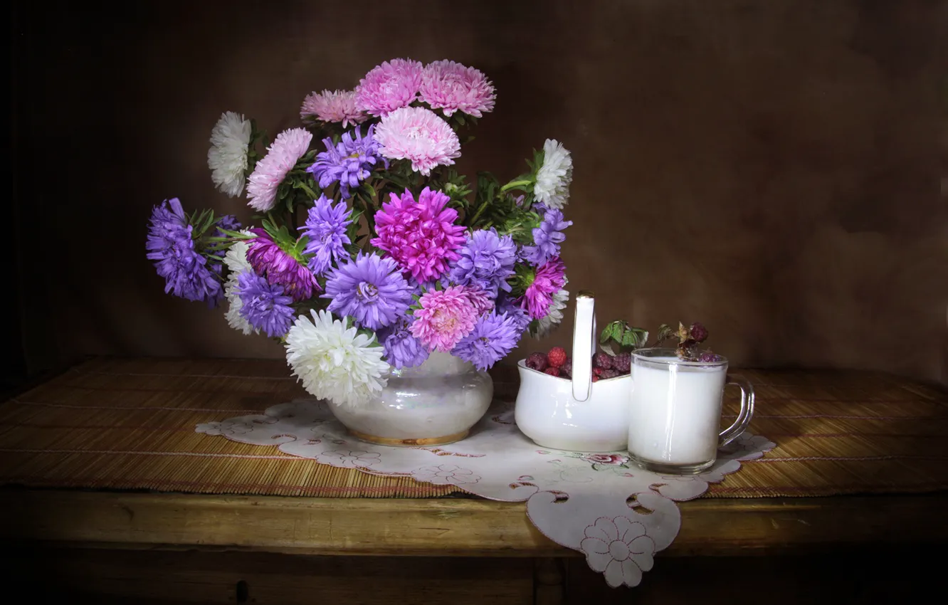 Photo wallpaper flowers, glass, raspberry, table, bouquet, milk, berry, Cup