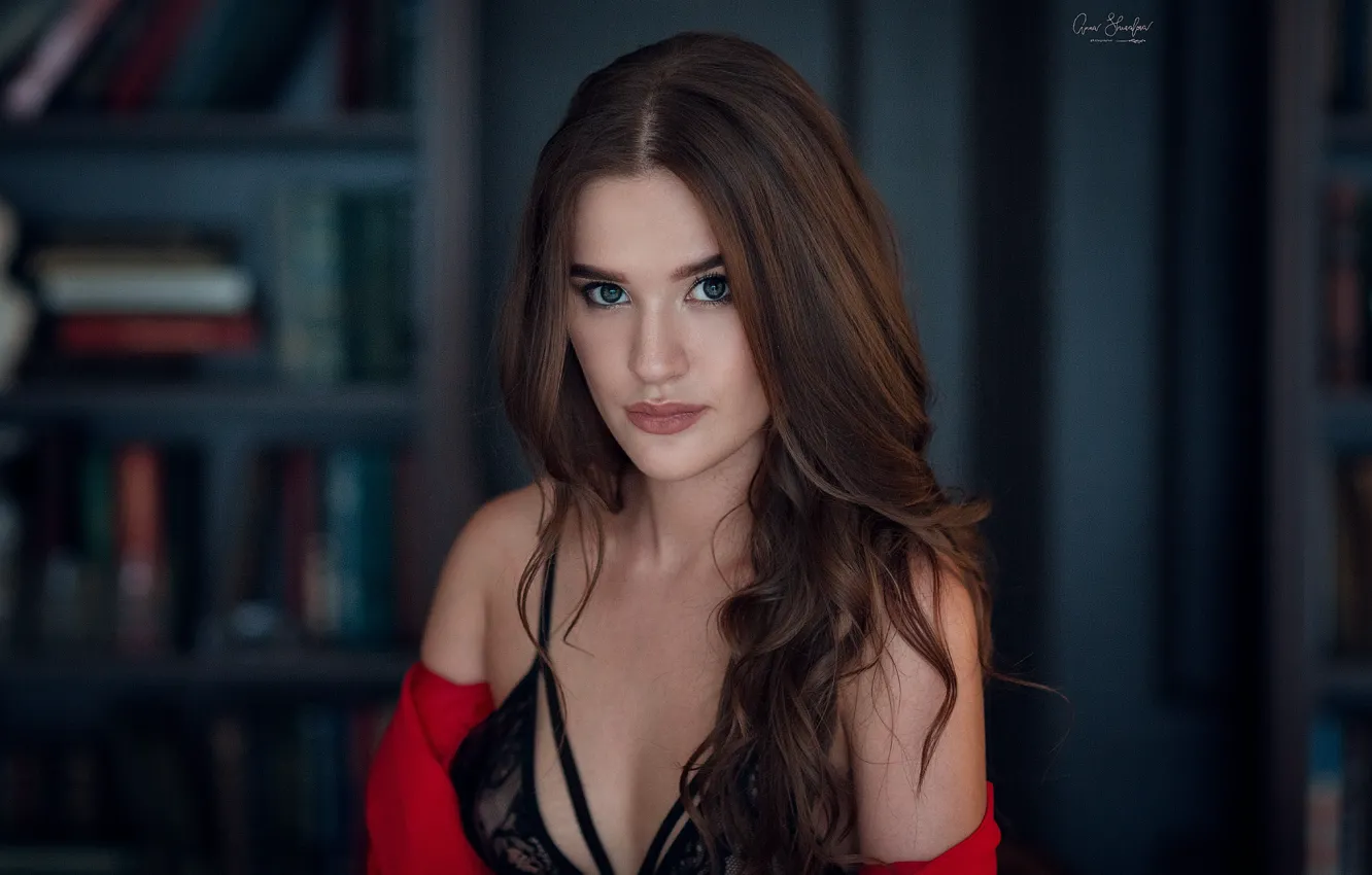 Photo wallpaper look, girl, face, hair, portrait, curls, Anna Shuvalova, Marianne