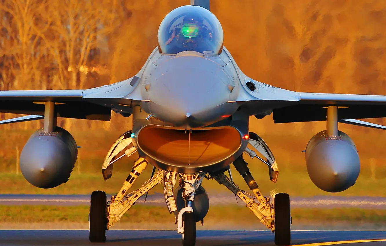 Photo wallpaper fighter, the airfield, Fighting Falcon, F-16C, "Fighting Falcon"