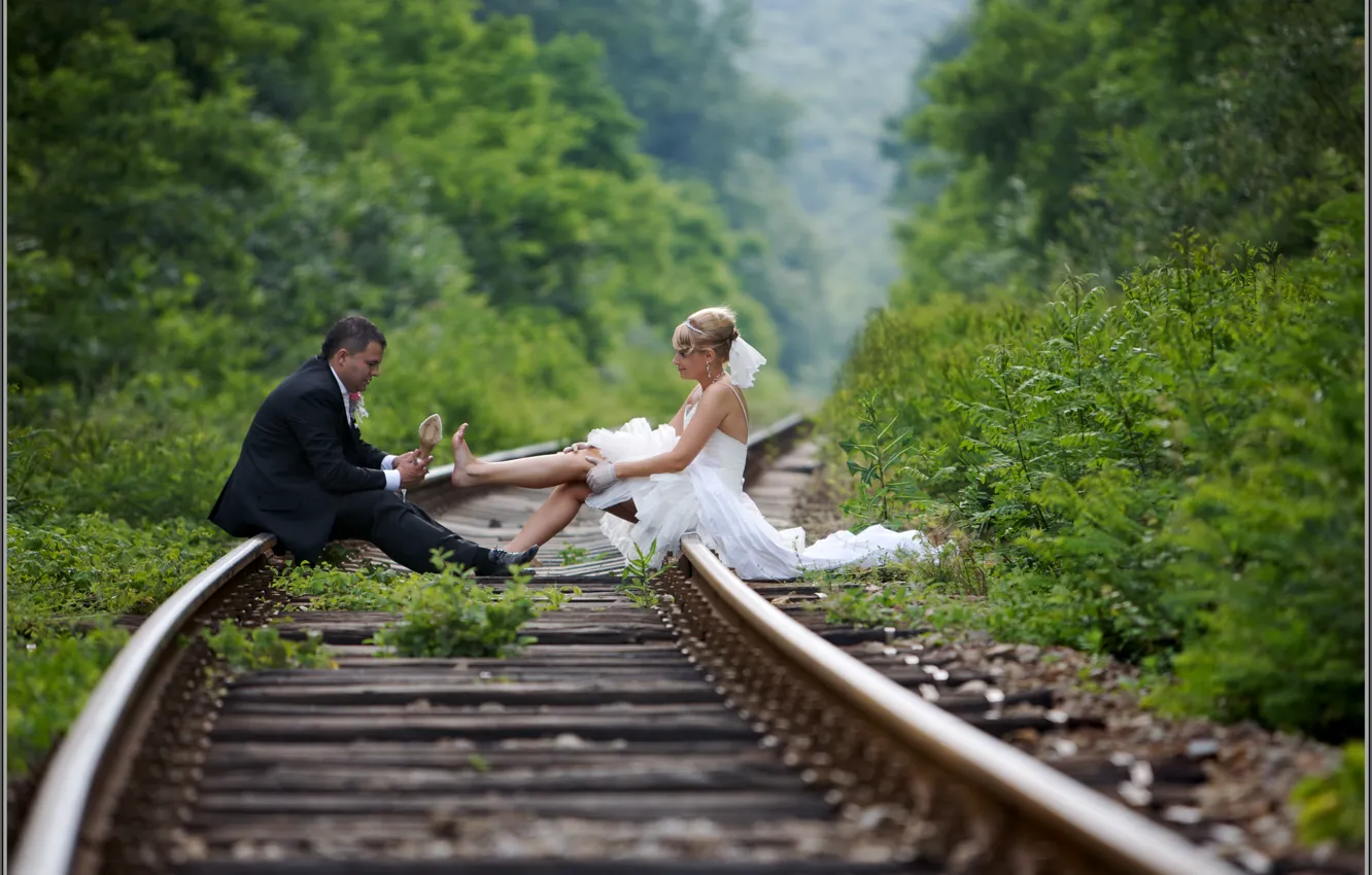 Photo wallpaper background, situation, Wallpaper, wedding, the bride and groom on the rails