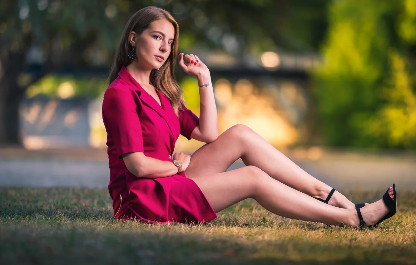 Photo wallpaper girl, dress, legs, sitting, bokeh, Ludivine