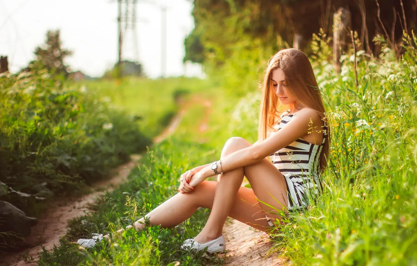 Photo wallpaper summer, girl, nature, stay