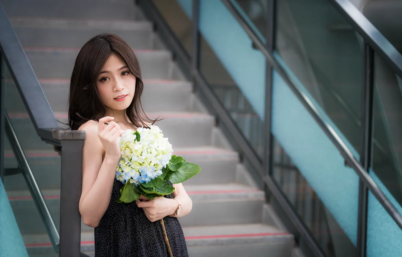 Photo wallpaper girl, flowers, bouquet, Asian, cutie
