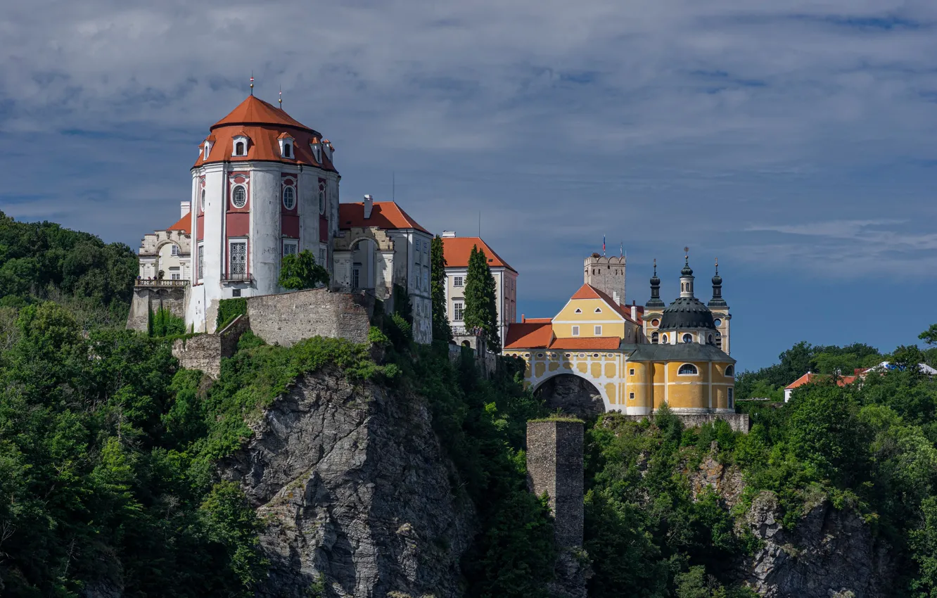 Photo wallpaper castle, rocks, Czech Republic, Church, Czech Republic, Vranov-nad-Diyi, Vranov nad Dyjí Castle, Castle of Vranov …