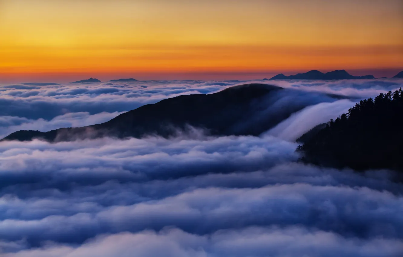 Photo wallpaper clouds, landscape, mountains, dawn