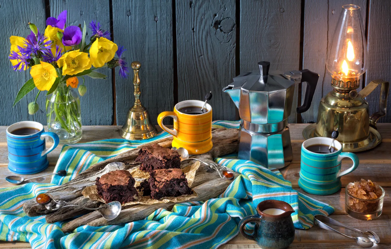 Photo wallpaper flowers, lamp, Maki, coffee, bouquet, cream, spoon, mug