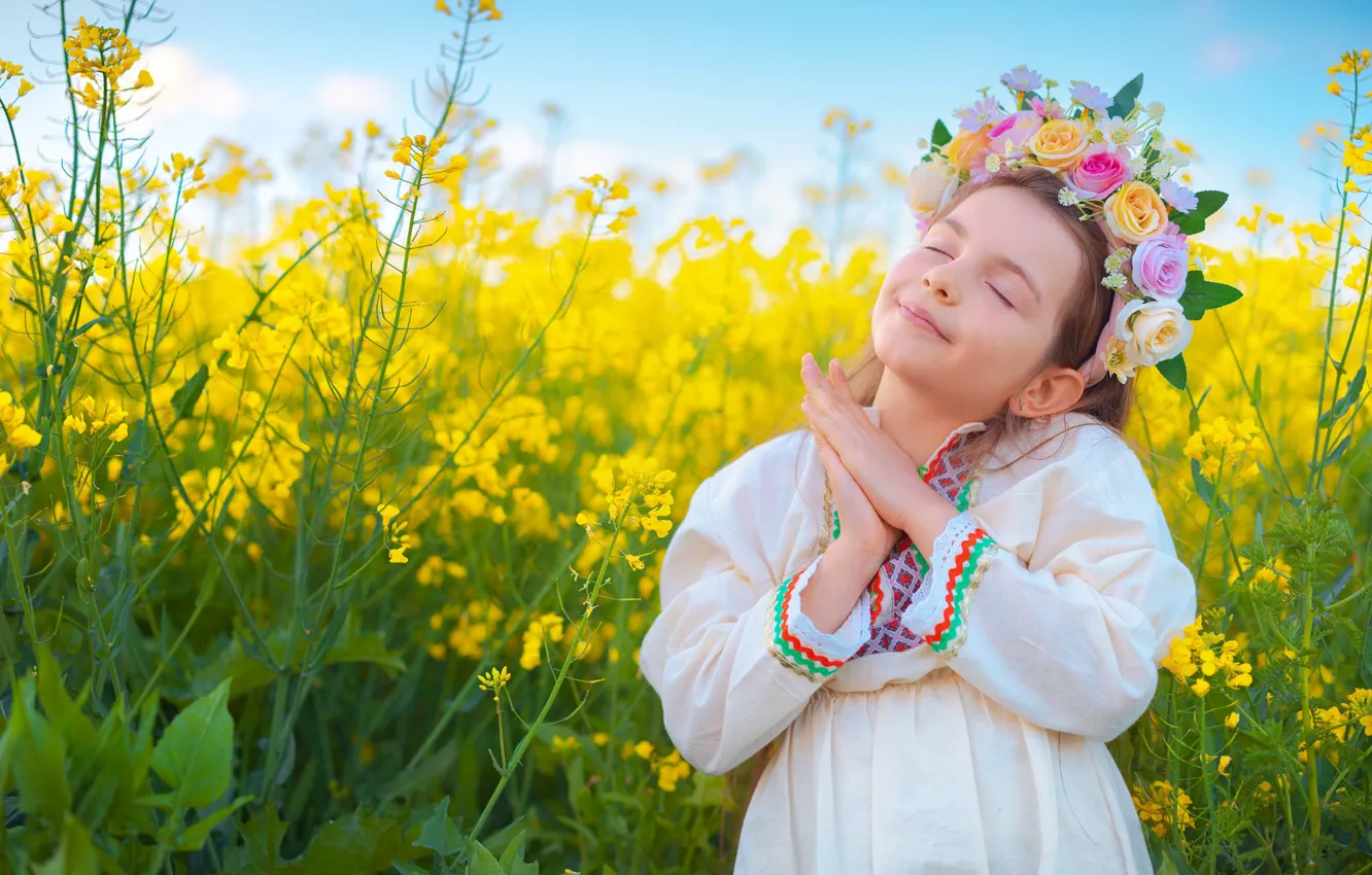 Photo wallpaper field, summer, light, flowers, nature, pose, mood, girl