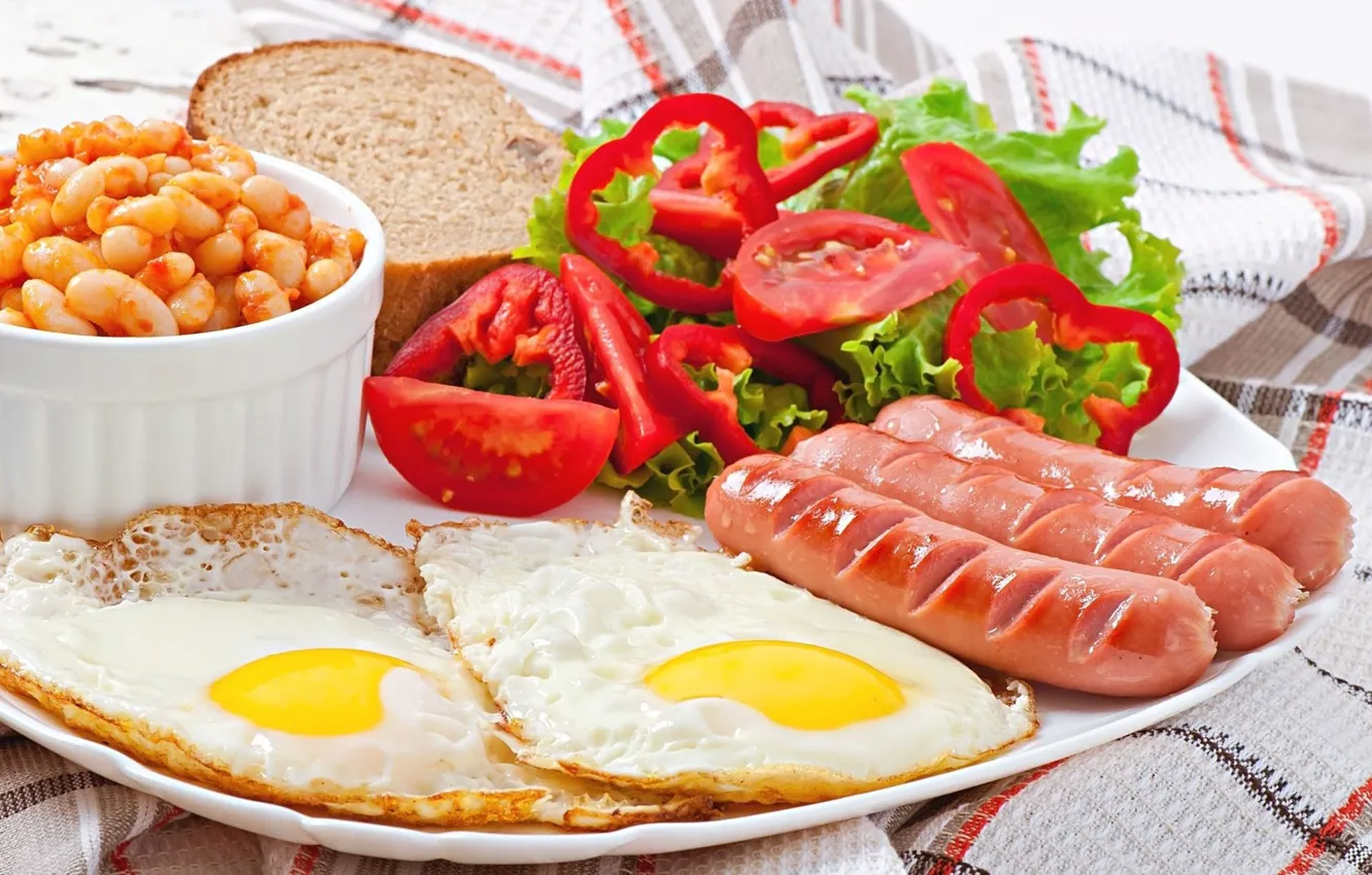 Photo wallpaper sausage, pepper, scrambled eggs, salad, beans