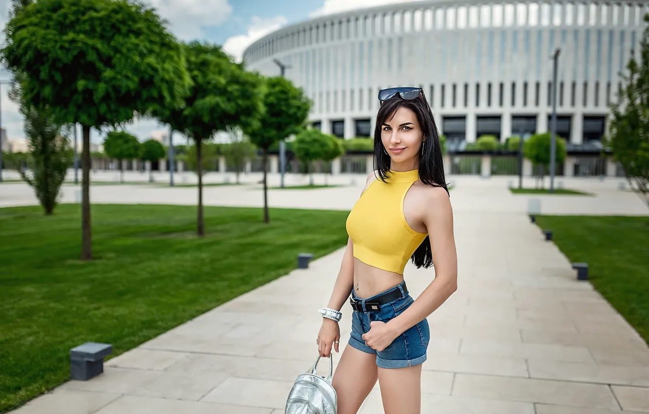 Photo wallpaper look, trees, pose, lawn, model, shorts, the building, portrait