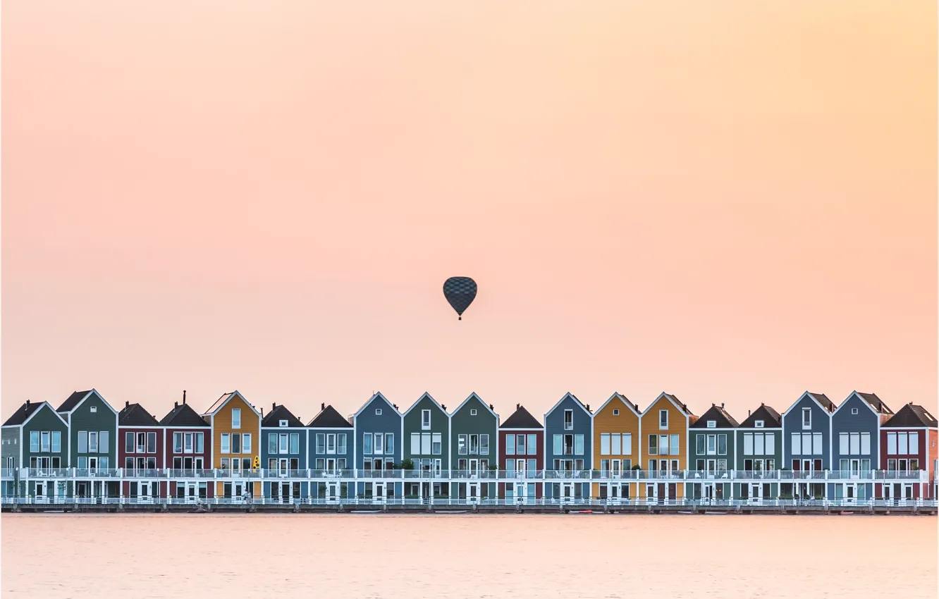 Photo wallpaper the city, balls, home