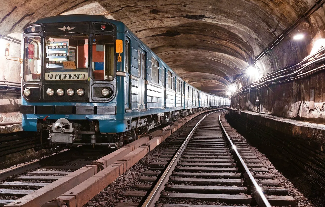 Photo wallpaper rails, train, the car, Metro, sleepers, tunnel