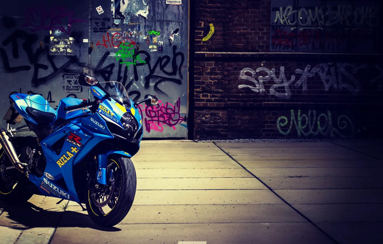 Photo wallpaper street, graffiti, motorcycle, bike, Suzuki, bike, Suzuki, GSX-R1000