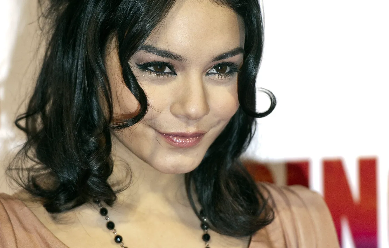 Photo wallpaper eyes, smile, Vanessa Hudgens, black hair