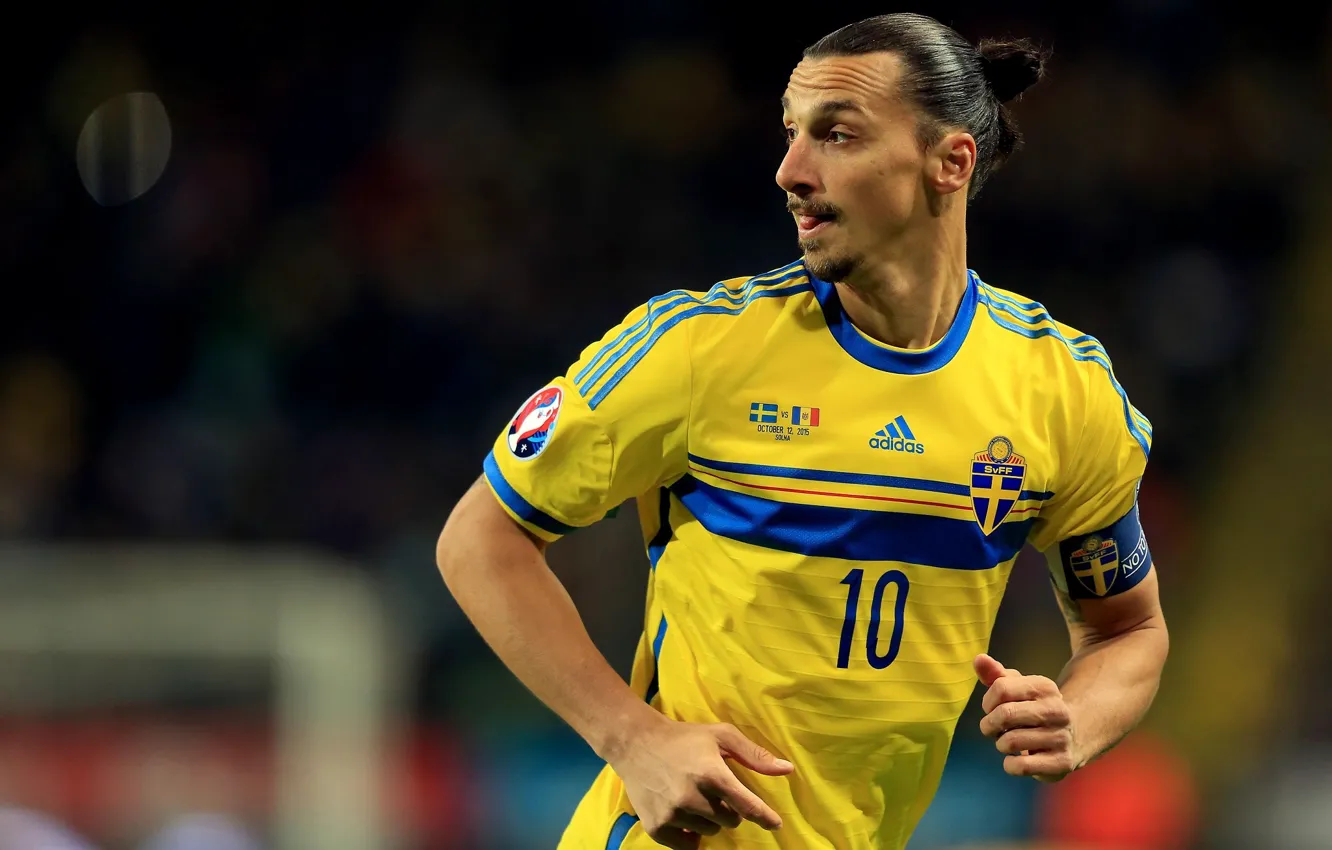 Photo wallpaper Sweden, legend, player, Sweden, football, Player, Zlatan Ibrahimovic, Ibrahimovic