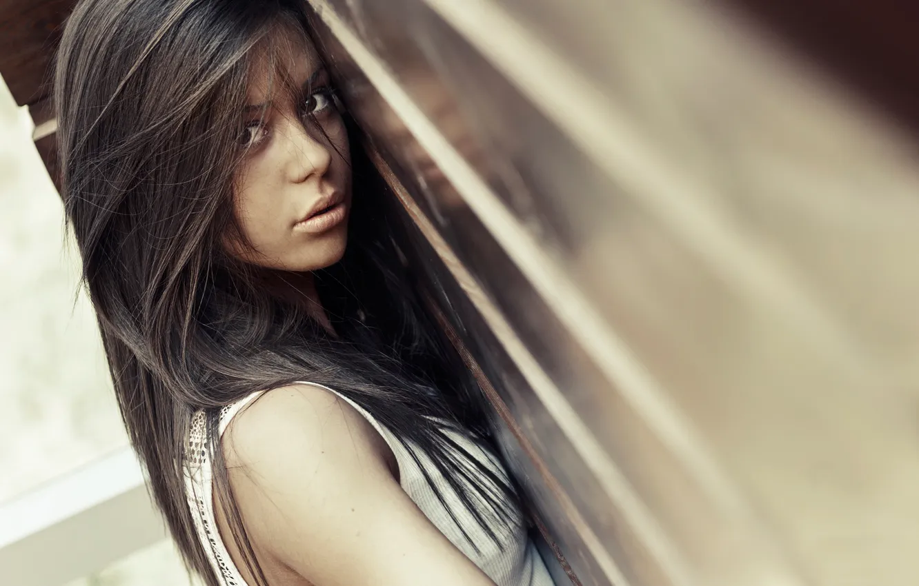 Photo wallpaper look, reflection, portrait, brown-eyed