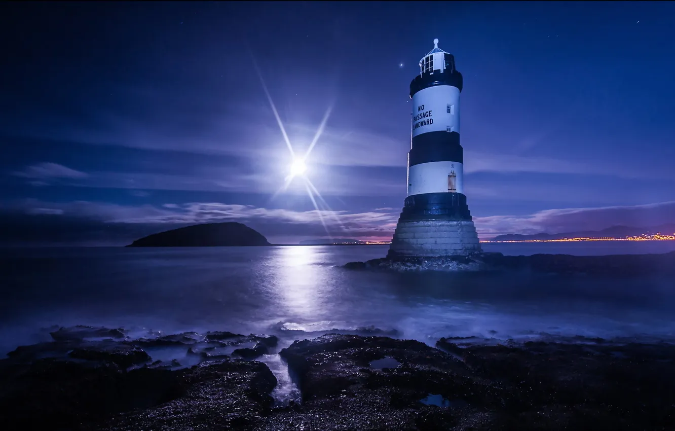 Photo wallpaper sea, night, lighthouse