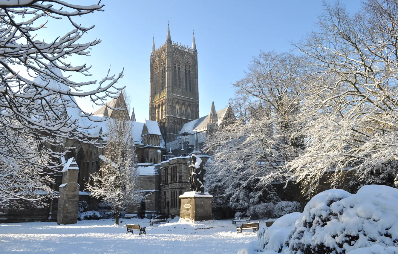 Photo wallpaper lincoln, snow, England, architecture, gothic cathedral