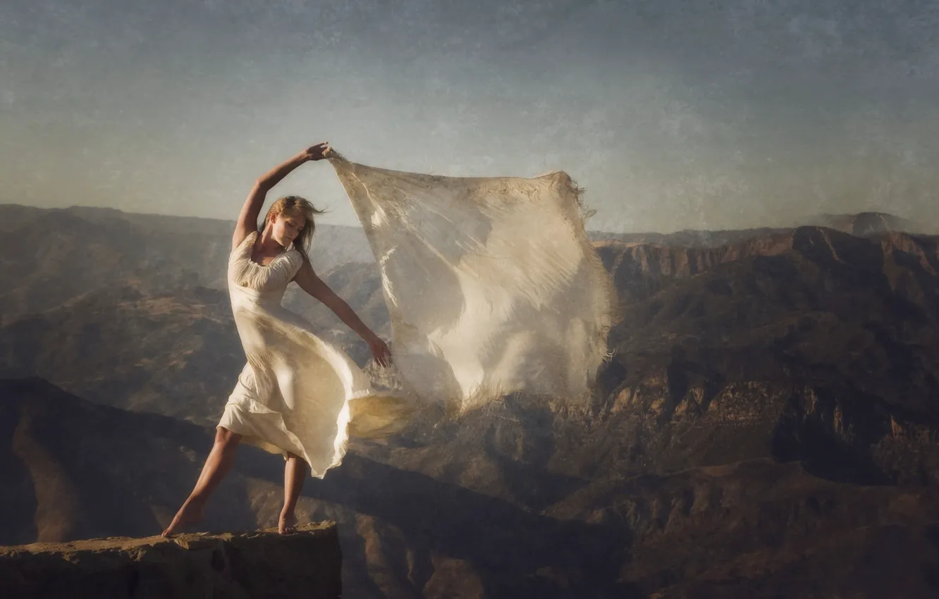 Photo wallpaper girl, mountains, mood, the wind, texture, dress, shawl