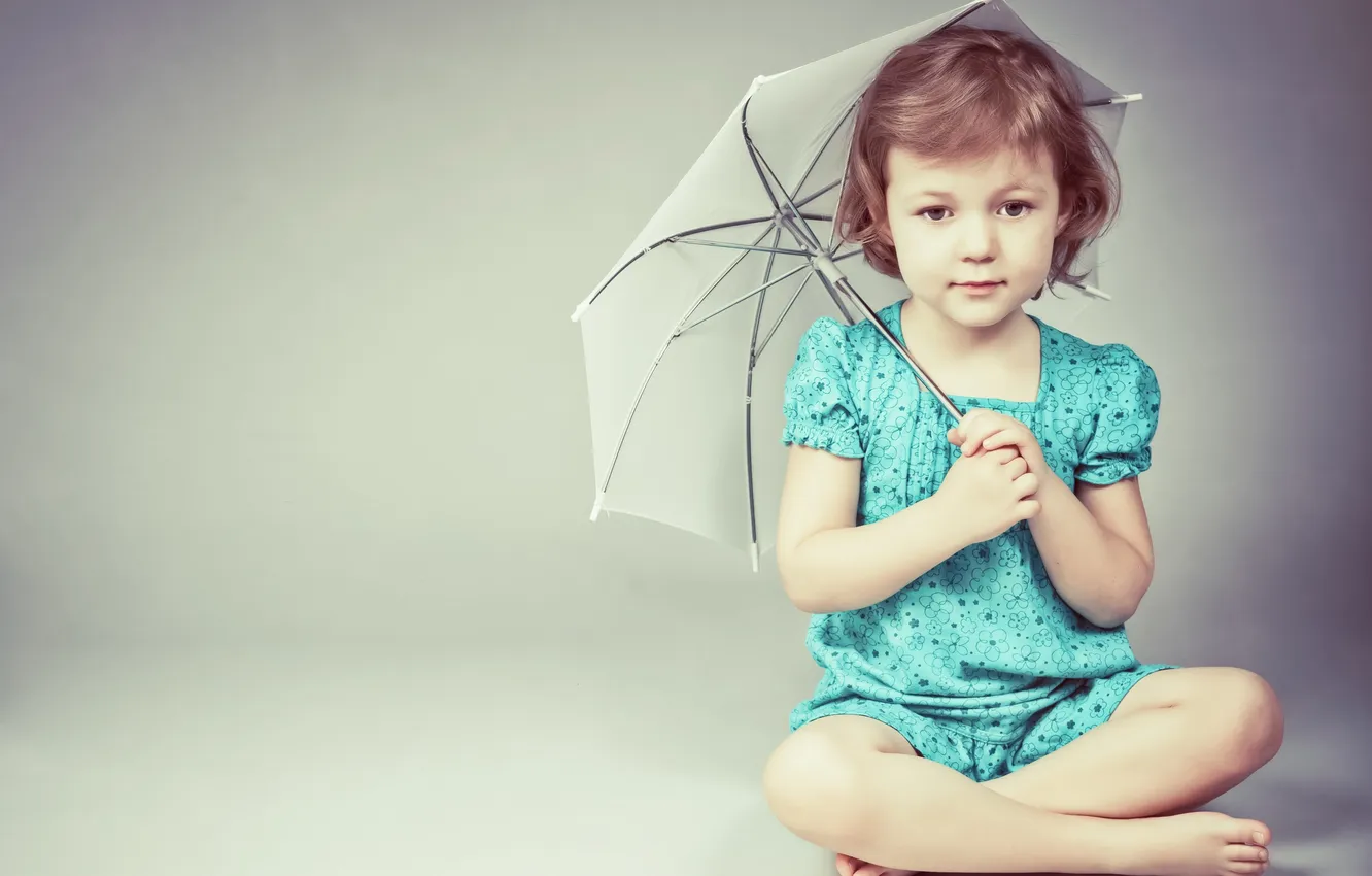 Photo wallpaper children, pose, umbrella, girl