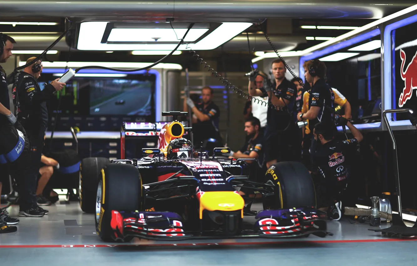 Photo wallpaper Racer, Formula 1, Red Bull, Vettel, Boxes, Champion, Sebastian, RB10