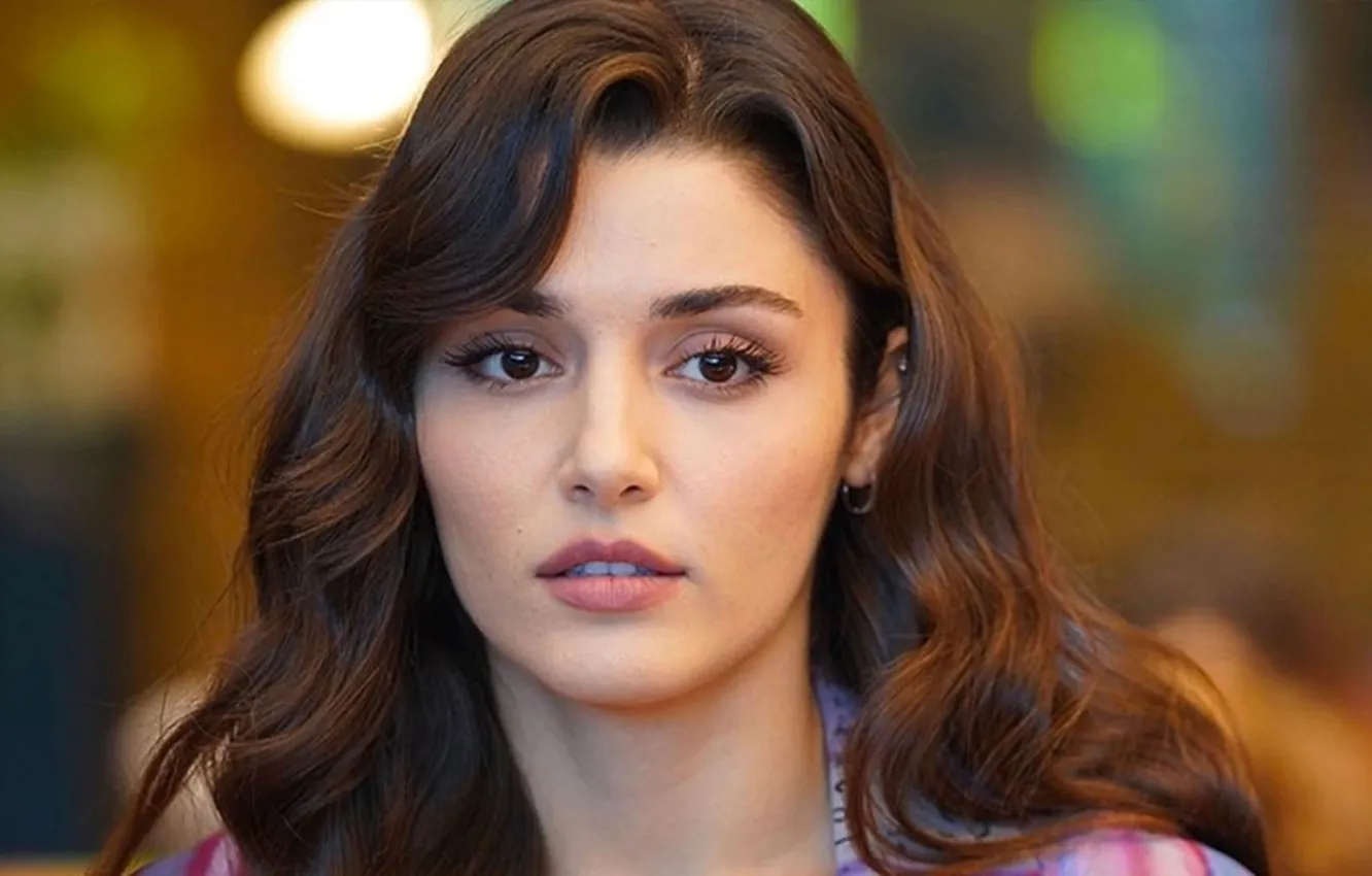 Photo wallpaper brown hair, Hande Erchel, Hande Ercel