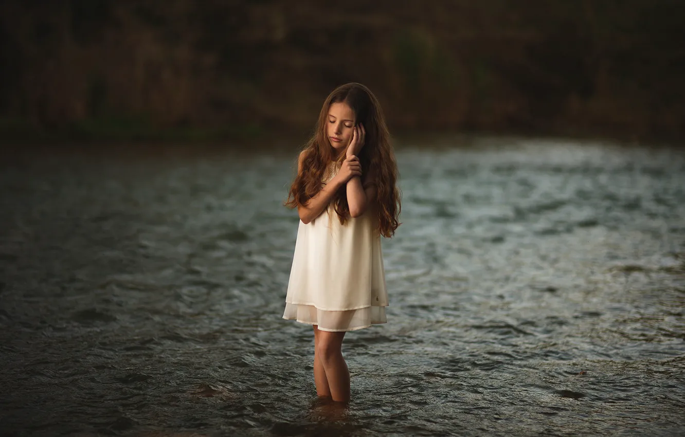 Photo wallpaper dress, girl, in the water, curls