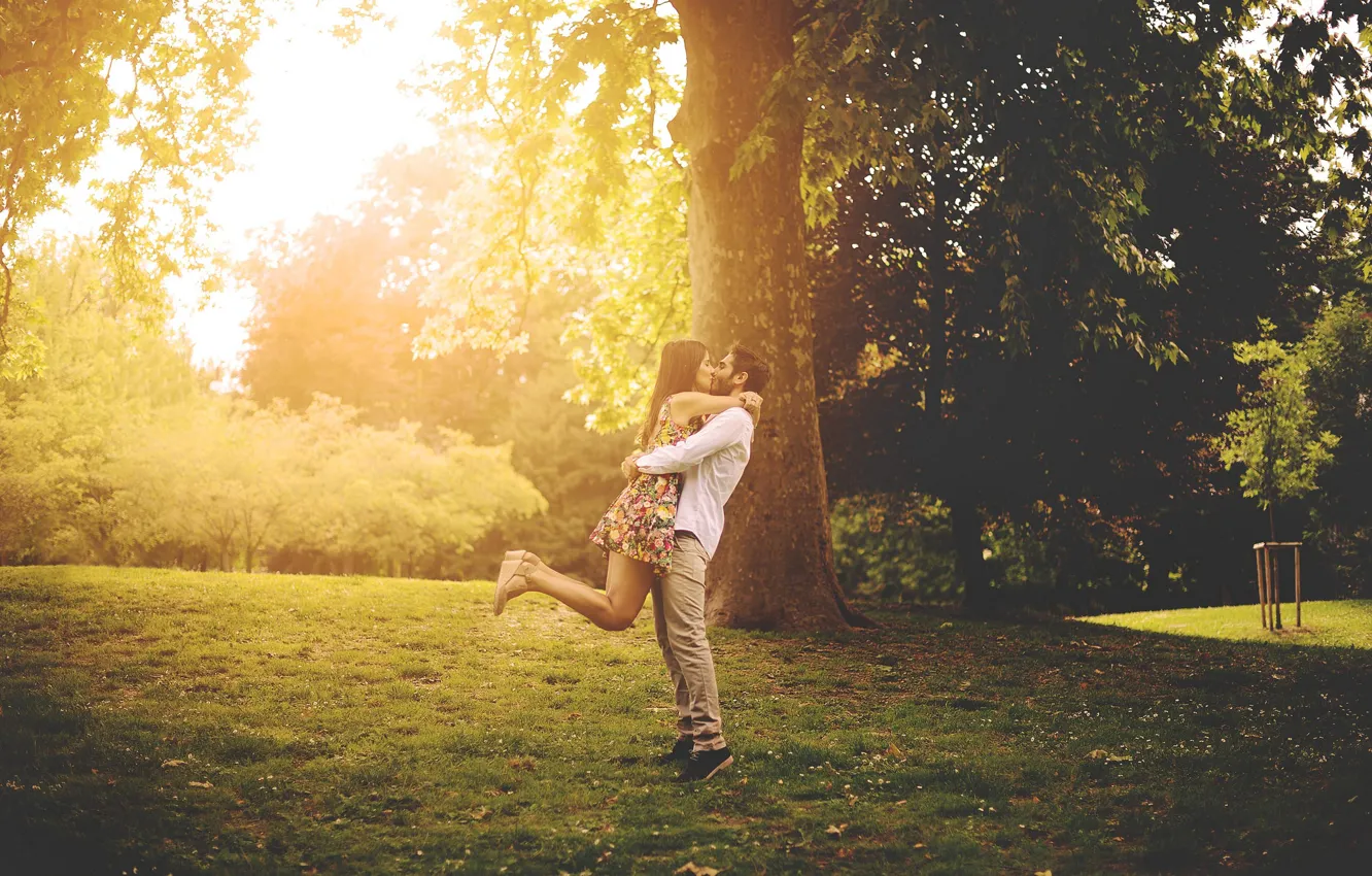 Photo wallpaper girl, Park, feelings, guy, lovers