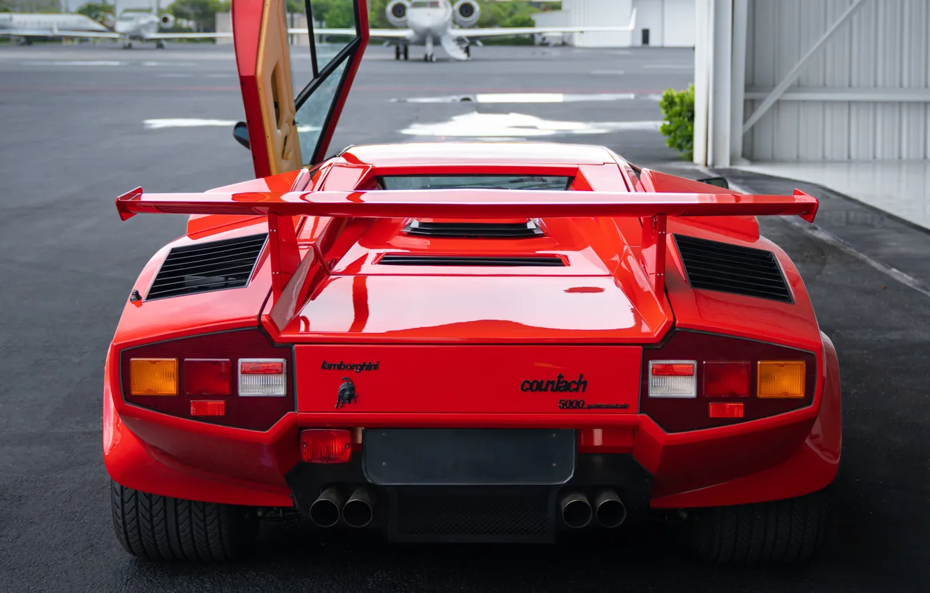 Photo wallpaper Lamborghini, supercar, Countach, Lamborghini Countach 5000QV, rear view