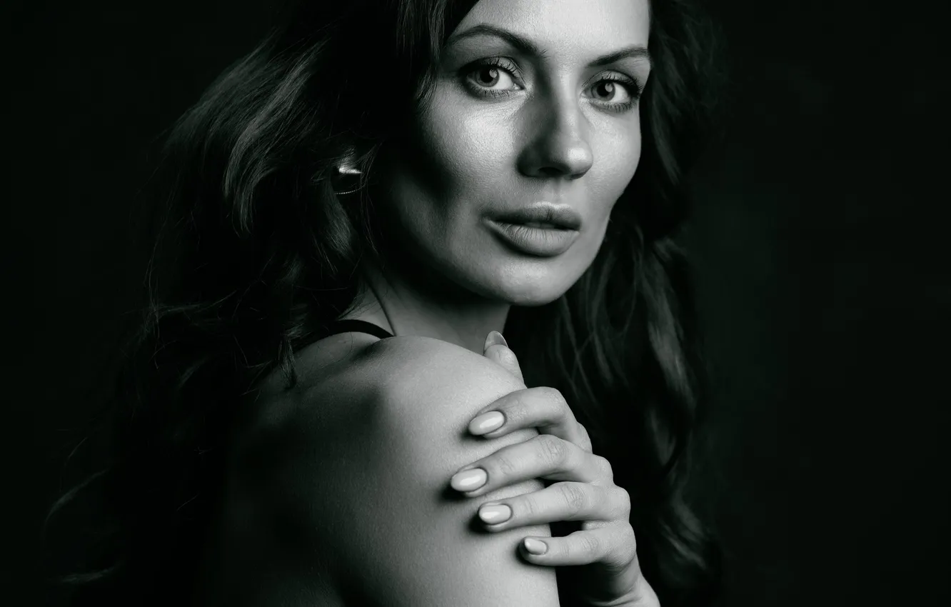 Photo wallpaper model, black and white, Diana Fedorova