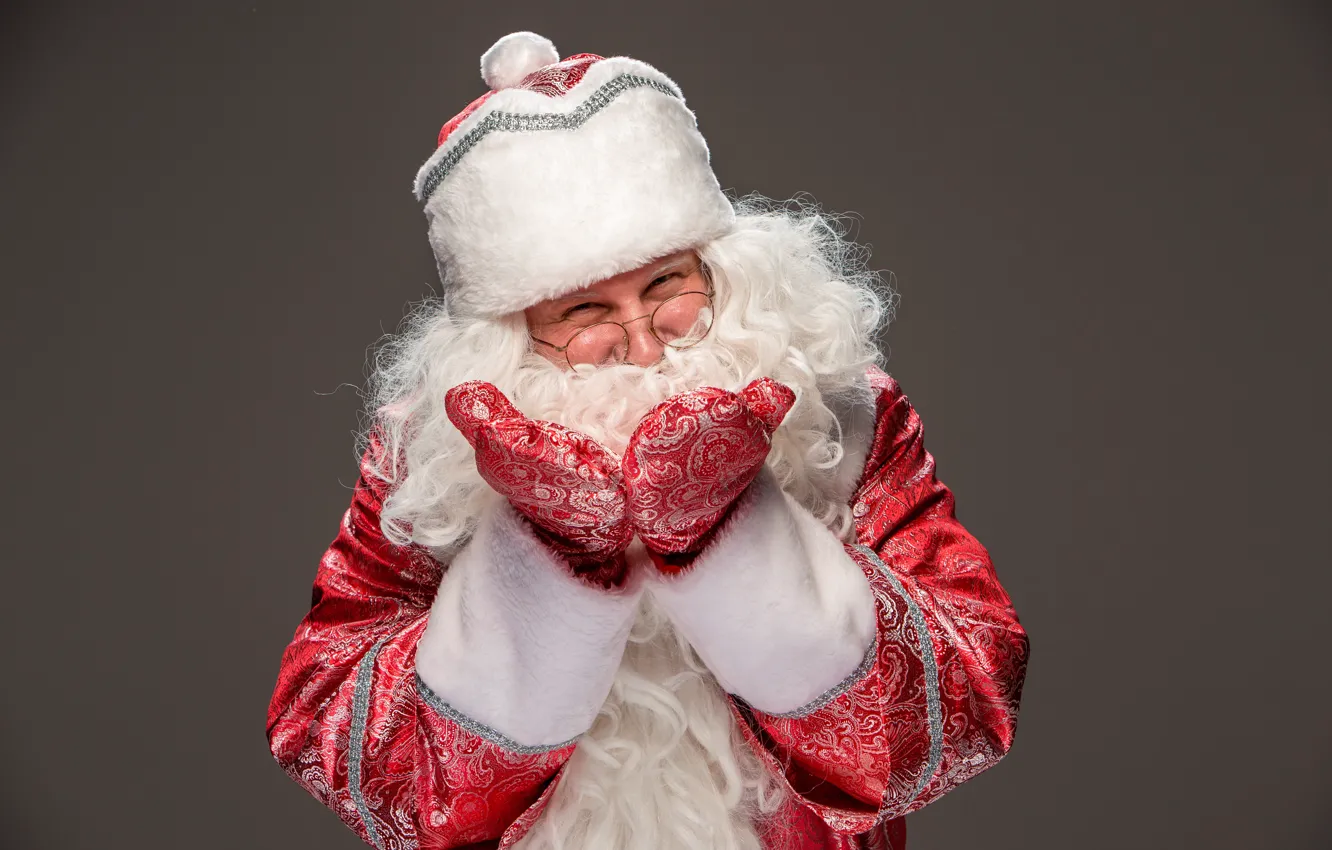 Photo wallpaper new year, hands, glasses, Christmas, Santa Claus, Santa Claus, gesture, mittens