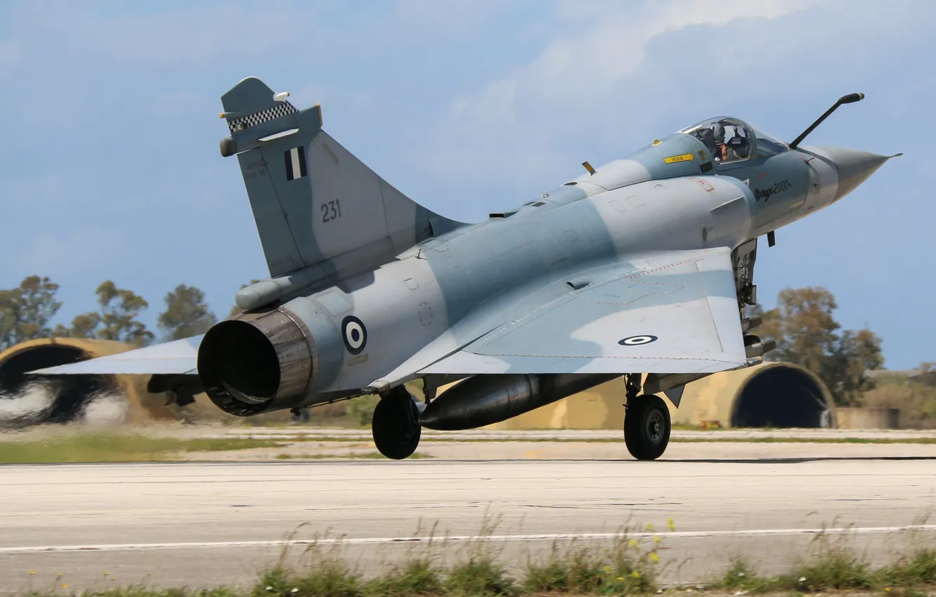 Photo wallpaper Grass, Fighter, Landing, Mirage 2000, Greek air force, Hellenic Air Force, Dassault Mirage 2000, Dassault …