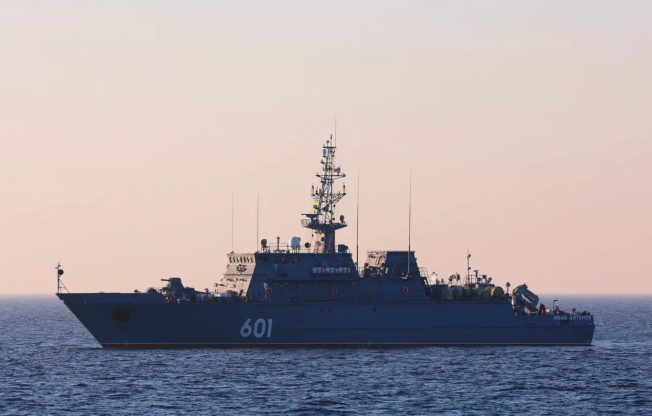 Photo wallpaper the evening, Baltika, basic, minesweeper, project 12700, Ivan Antonov