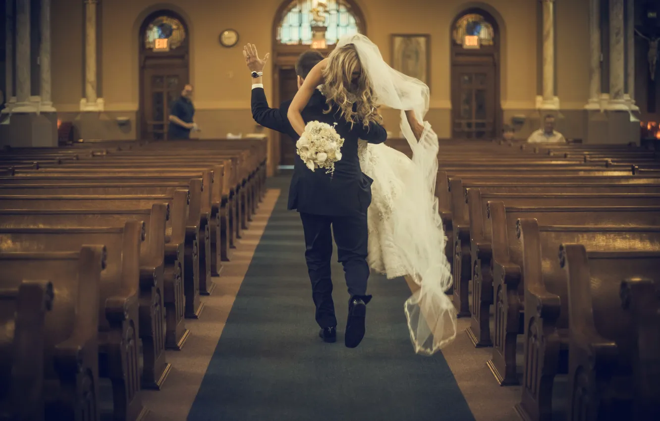 Photo wallpaper dress, Church, the bride, veil, the groom, bears