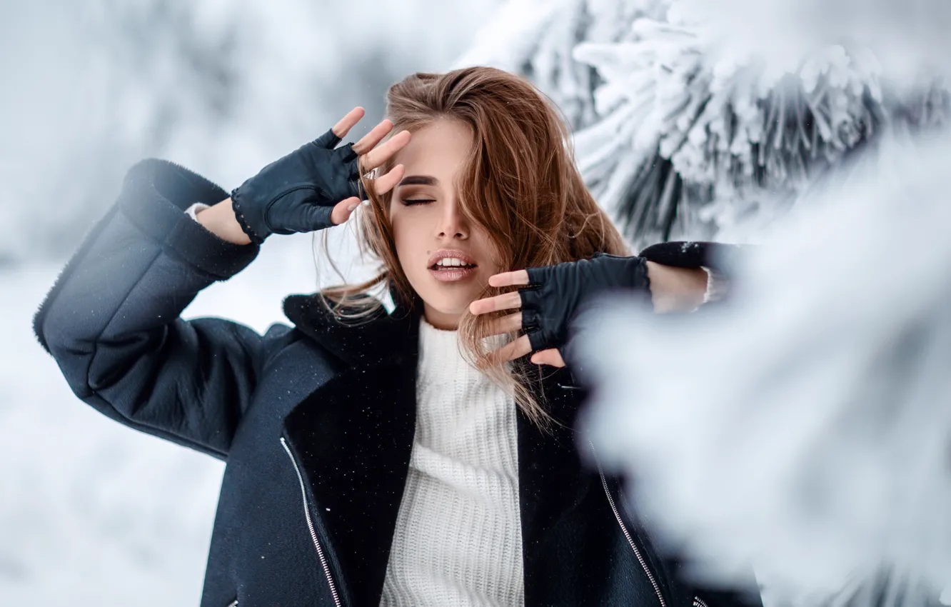 Photo wallpaper snow, pose, Girl, Sergey Sorokin, Luba Ivanova