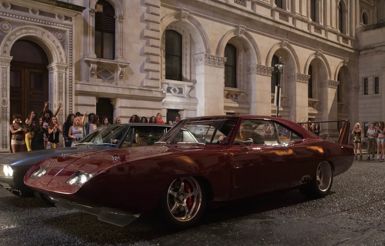 Photo wallpaper machine, race, building, VIN Diesel, Vin Diesel, The Fast and the Furious 6, Fast and …