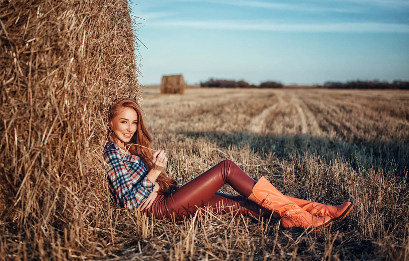 Photo wallpaper girl, smile, boots, redhair
