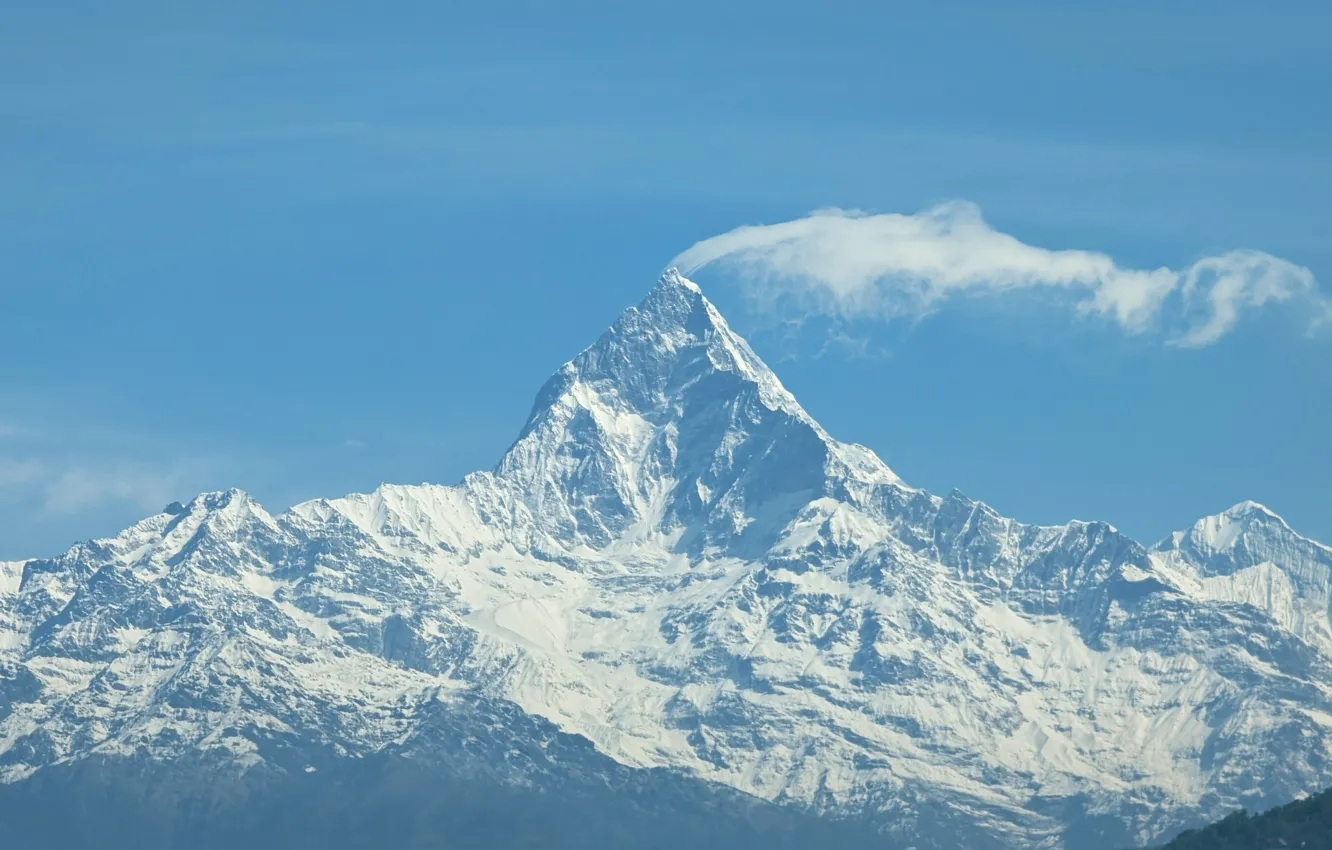 Photo wallpaper Minimalism, Nepal, Machapuchare, Nepal, Himalayas, The lonely mountain, Pixel 7 pro sample photo, snow on …