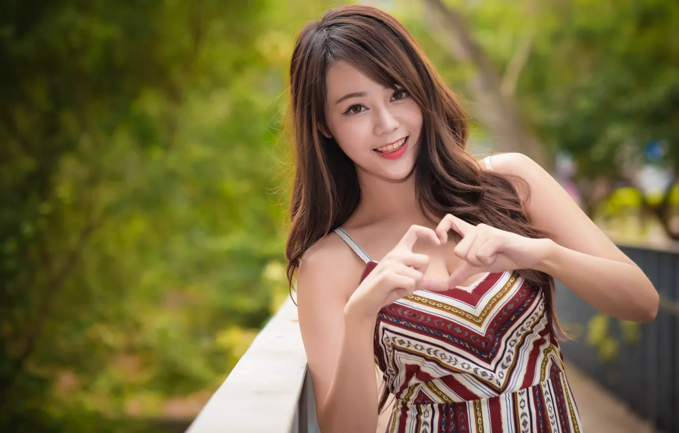 Photo wallpaper smile, hearts, Asian