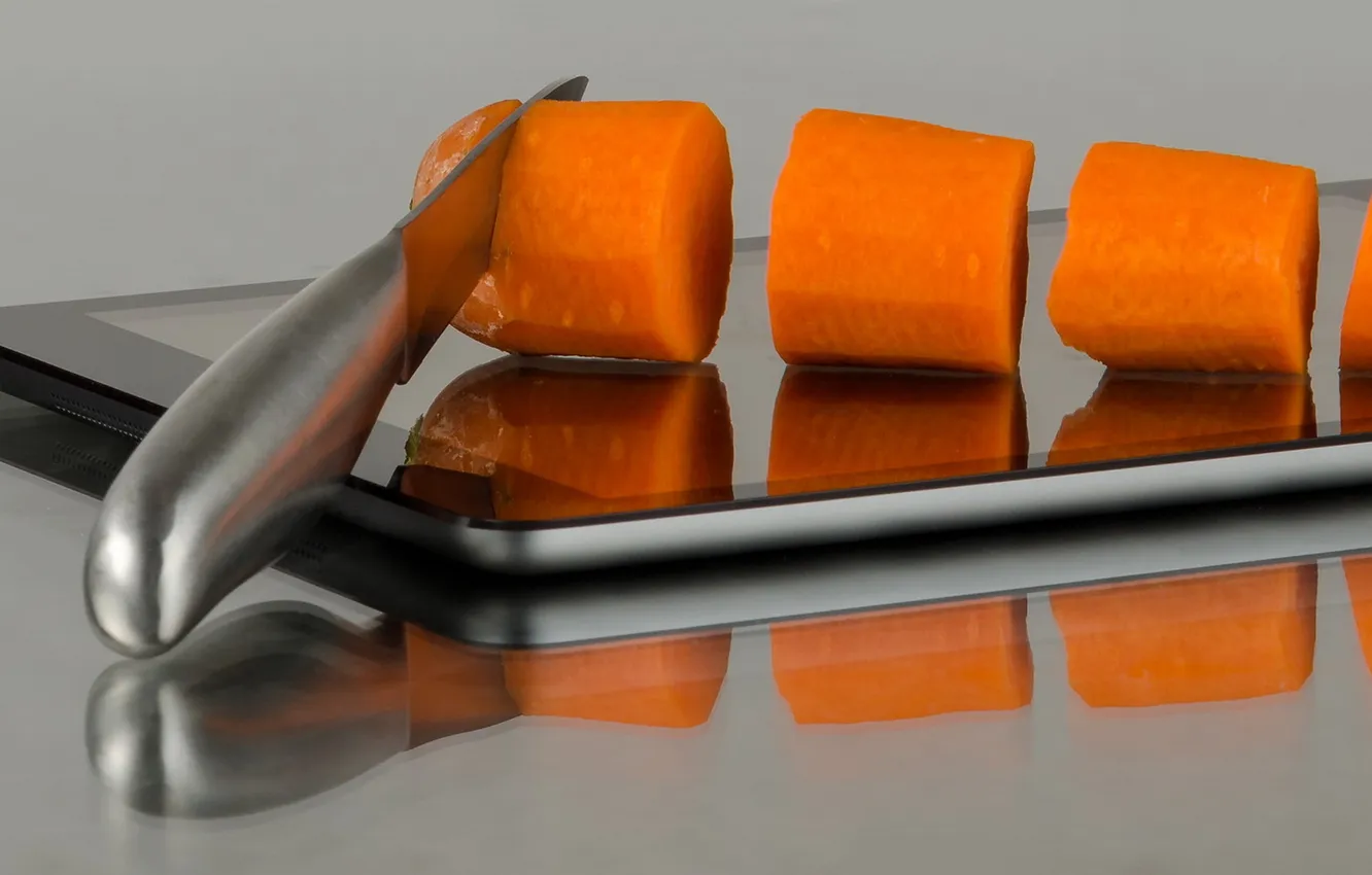 Photo wallpaper carrot, knife, tablet