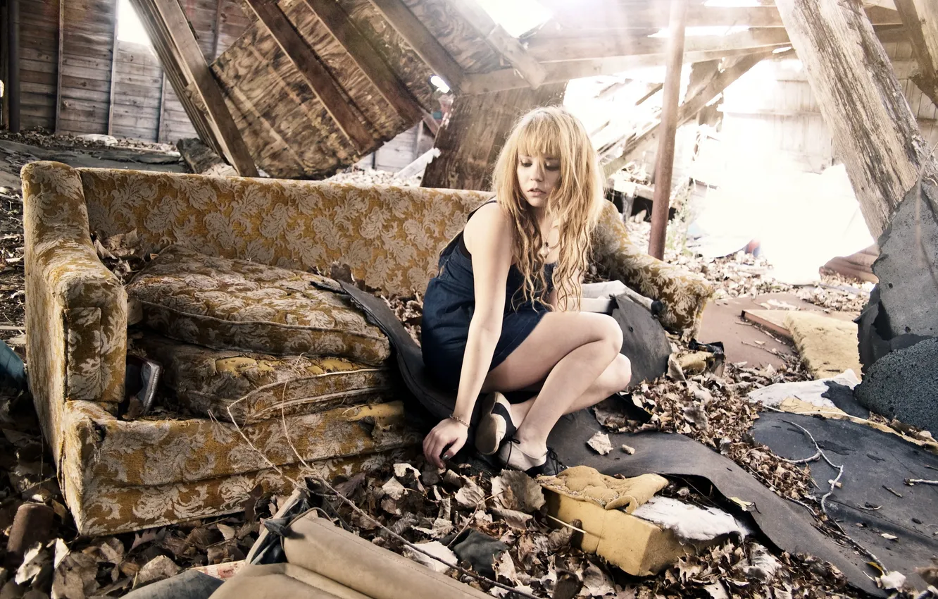 Photo wallpaper girl, room, mood