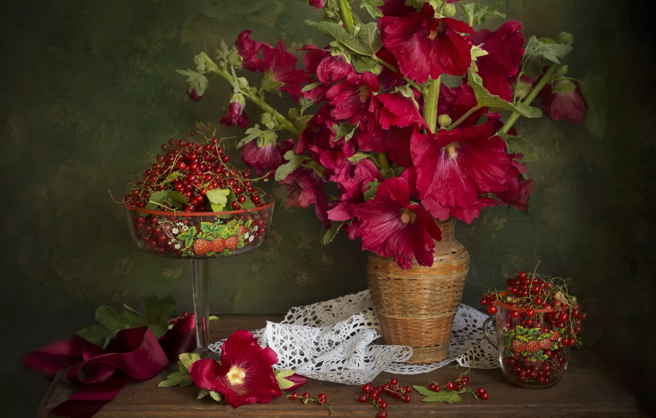 Photo wallpaper flowers, red, berries, table, food, bouquet, tape, vase