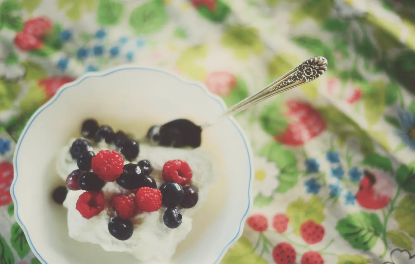 Photo wallpaper berries, raspberry, spoon, ice cream